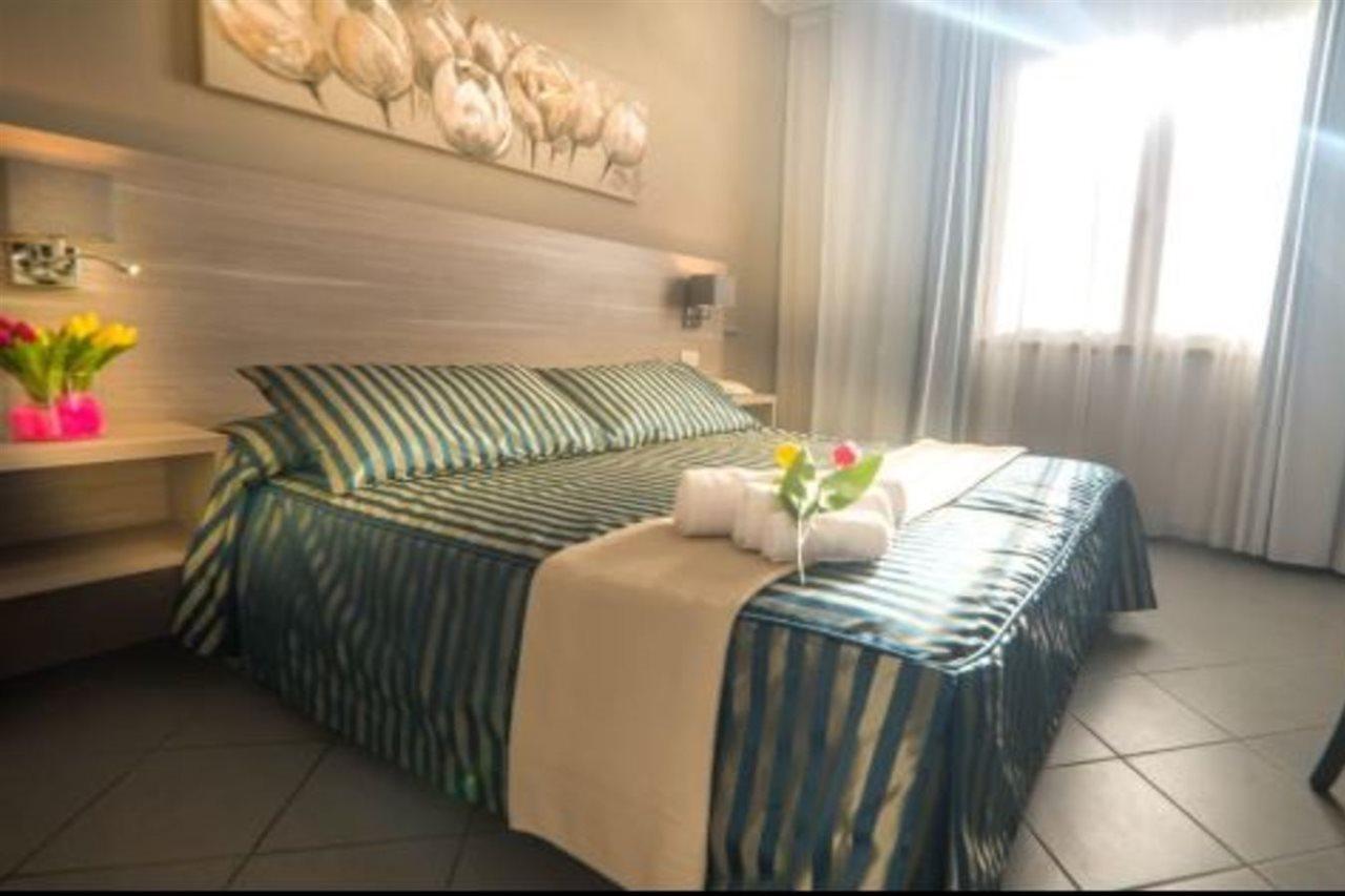 Hg Hotel Il Settebello Marina di Cecina Bagian luar foto