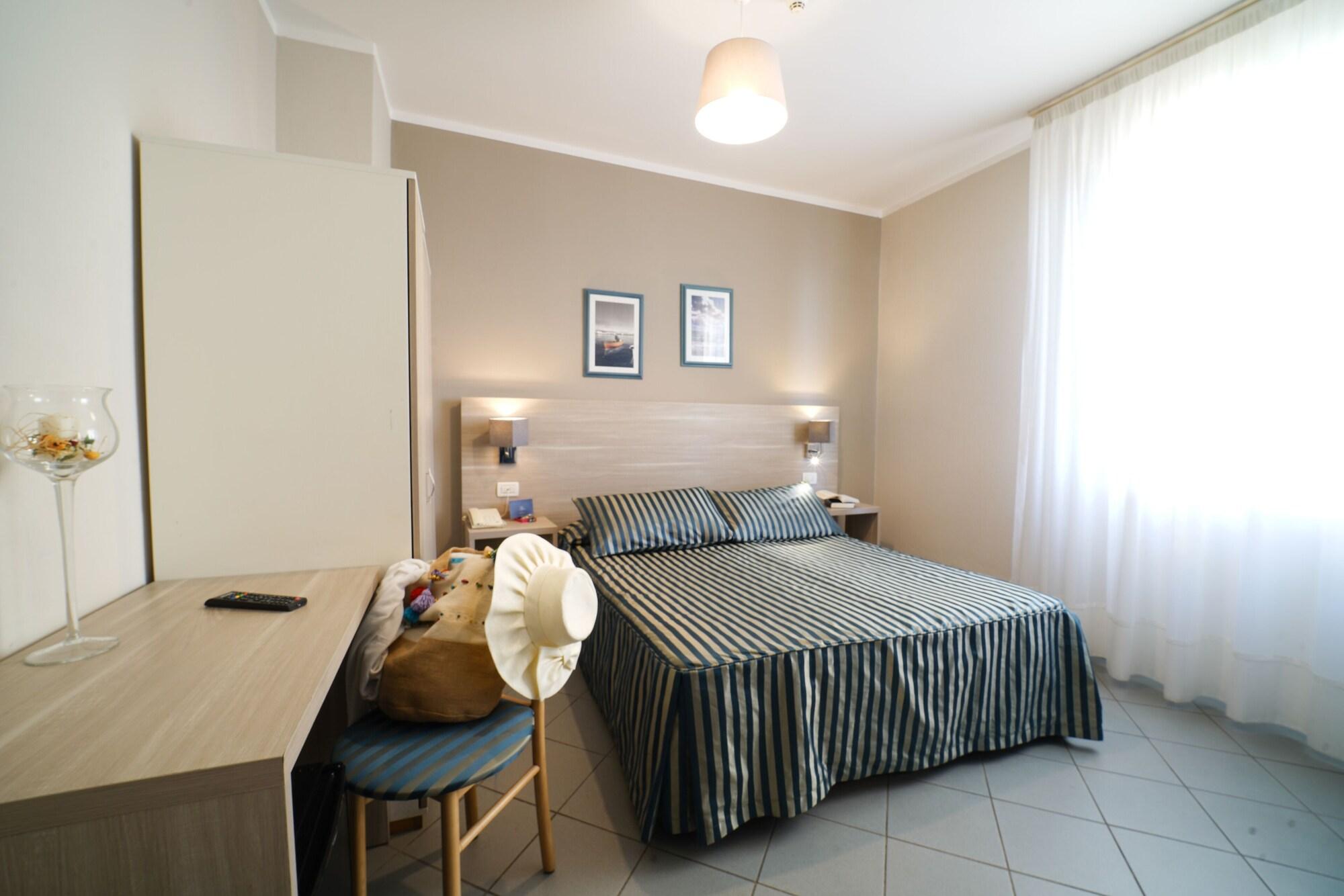Hg Hotel Il Settebello Marina di Cecina Bagian luar foto